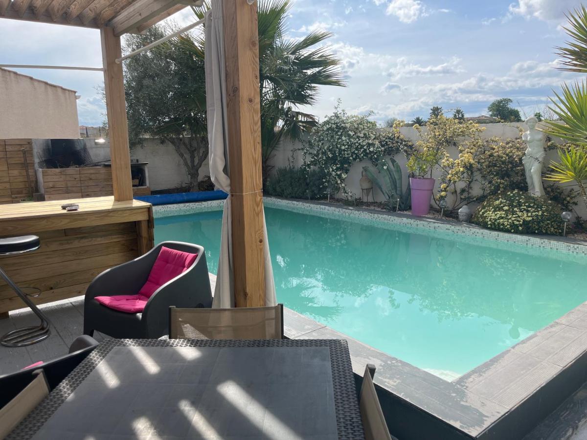 Villa Des Romieux Pinet  ภายนอก รูปภาพ